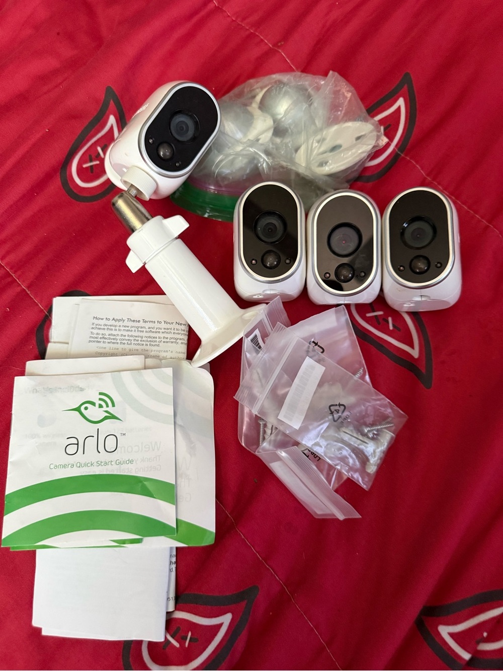 White Wireless Security Camera Bundle - 4 Pack netgear